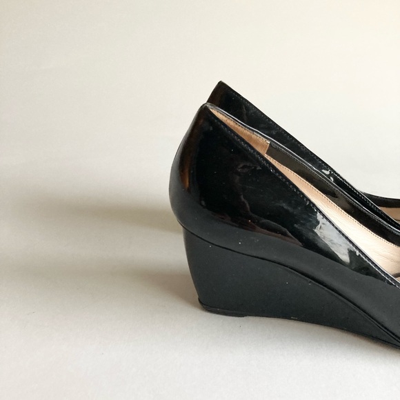 Prada Black Patent Leather Bow Logo Open Toe Wedges size EUR 38, US 7.5 - Picture 3 of 16